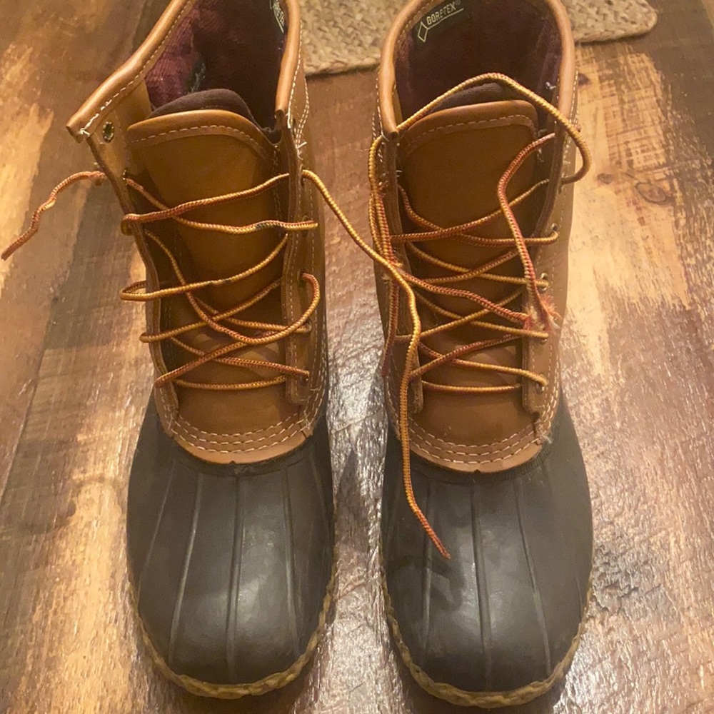 Men's Bean Boots, size 10 Gore-Tex/Thinsulate